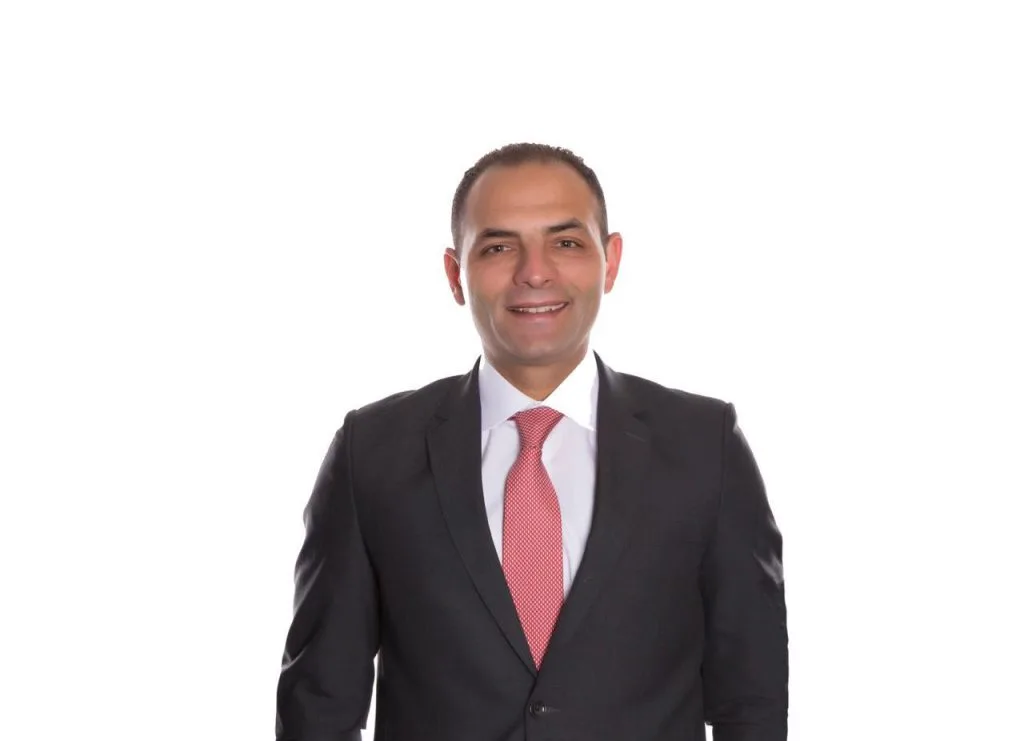 أحمد أبو السعد: 100 ألف مستثمر استلموا شهادات ذهبية من أزيموت
