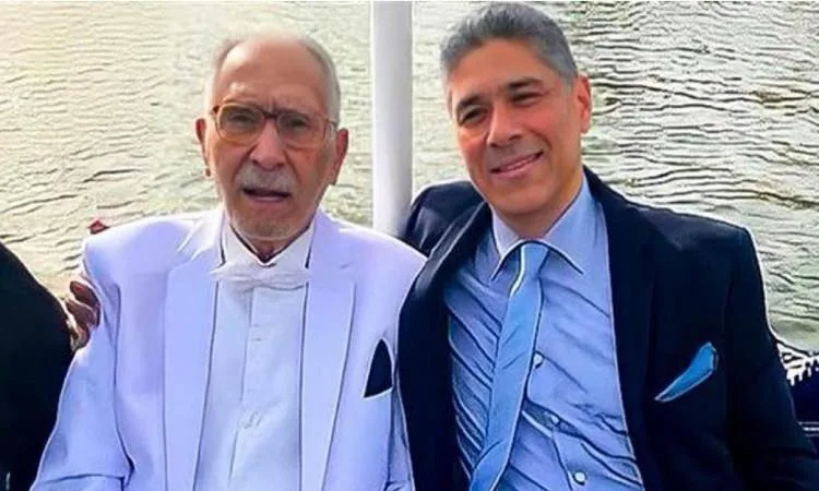 أحمد أبو زهرة: مؤسسة التقاعد أوقفت راتب والدي التقاعدي أحمد أبو زهرة: مؤسسة التقاعد أوقفت راتب والدي التقاعدي