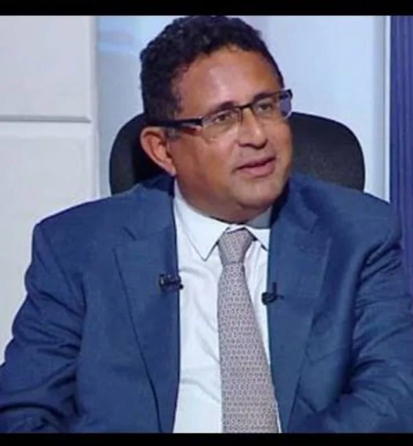 أحمد العطيفي: التأثير المرتقب للذكاء الاصطناعي على مستقبل التعليم في مصر