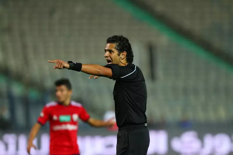 أحمد الغندور يتولى إدارة مباراة الزمالك وبيراميدز أحمد الغندور يتولى إدارة مباراة الزمالك وبيراميدز