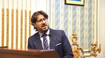 نائب التجمع يقترح ترتيب درجات الوظائف في قانون العلاوات استنادًا إلى سنوات الخبرة.