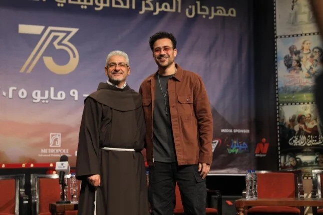 أحمد داود يفاجئ جمهور الكاثوليكي للسينما في عرض «الهوى سلطان» (صور)