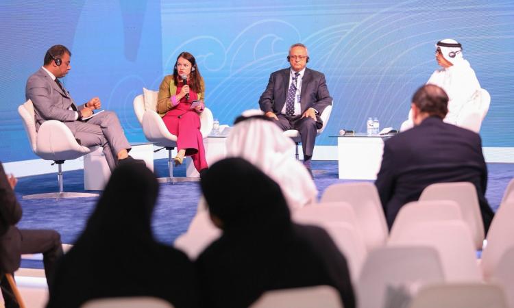 أحمد زايد:مكتبة الإسكندرية تسعى لحفظ التراث ونشره بالوسائل الرقمية والتقليد