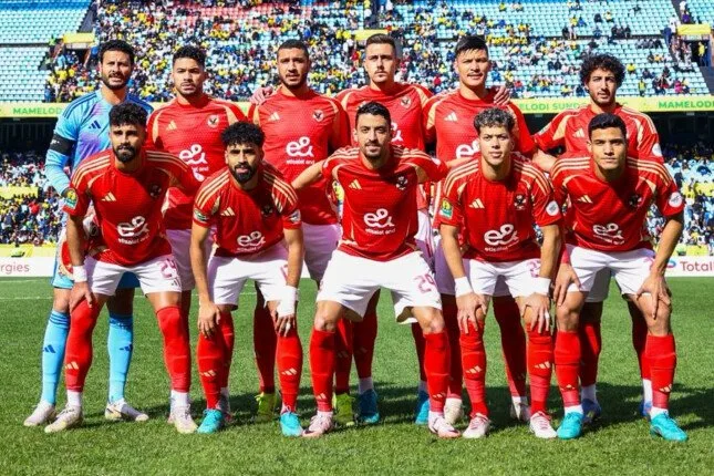 أحمد شوبير: الأهلي يهدف إلى رفع عدد اللاعبين المحترفين في الموسم القادم أحمد شوبير: الأهلي يهدف إلى رفع عدد اللاعبين المحترفين في الموسم القادم