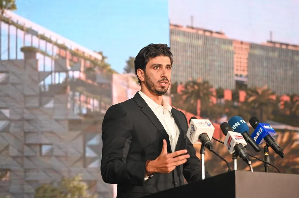 أحمد عاشور: إنجاز 60% من الواجهات الخارجية لمشروع أرك بلان Il Cuore Verde أحمد عاشور: إنجاز 60% من الواجهات الخارجية لمشروع أرك بلان Il Cuore Verde