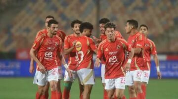 الأهلي ينتصر على شباب الفريق في مباراة ودية مع عودة الثلاثي المصاب
