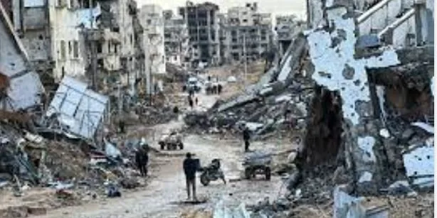 أربعة شهداء وإصابات نتيجة قصف مركبة وهجوم إسرائيلي على الفلسطينيين في قطاع غزة أربعة شهداء وإصابات نتيجة قصف مركبة وهجوم إسرائيلي على الفلسطينيين في قطاع غزة