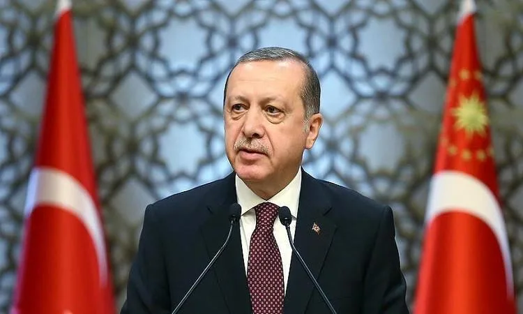 أردوغان يترقب رفع القيود العسكرية الأمريكية عن تركيا بعد تخفيفها. أردوغان يترقب رفع القيود العسكرية الأمريكية عن تركيا بعد تخفيفها.