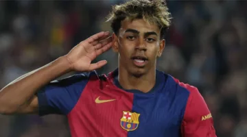 أرقام غامضة: والد لامين يامال يسبب الجدل حول راتبه في برشلونة