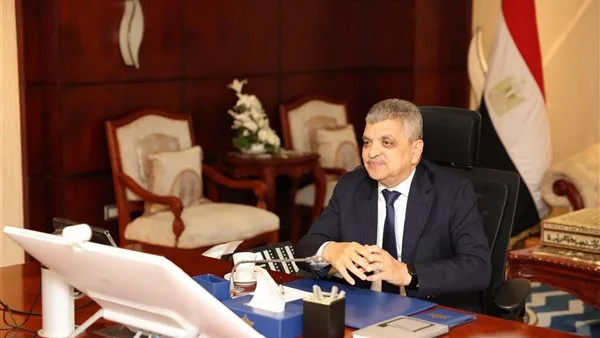 أسامة ربيع: قناة السويس جاهزة لتقديم كافة الخدمات لتلبية احتياجات السفن في الظروف الاعتيادية والطارئة