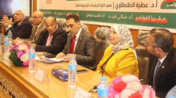 أستاذ الجغرافيا الاقتصادية: يسلط الضوء على دور الممرات الأفريقية في جذب الاستثمارات.