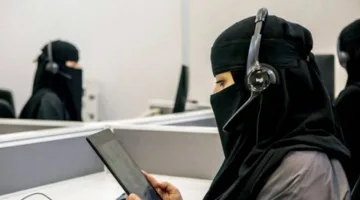 أستاذ جامعي: عمال الشرق الأوسط لا يستغلون بشكل كافٍ إمكانيات الذكاء الاصطناعي لزيادة إنتاجيتهم.