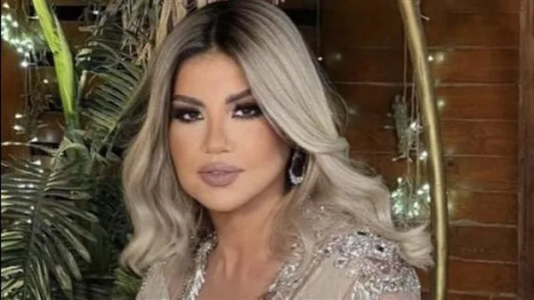 أسرة الفنان الراحل محمود عبد العزيز تقيم دعوى ضد بوسي شلبي تطالب بتعويض قدره 10 ملايين جنيه أسرة الفنان الراحل محمود عبد العزيز تقيم دعوى ضد بوسي شلبي تطالب بتعويض قدره 10 ملايين جنيه