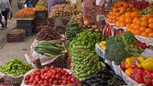 أسعار الخضراوات والفواكه في سوق العبور
