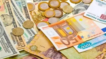 أسعار الدرهم الإماراتي والدينار الكويتي الحالية في البنوك المصرية