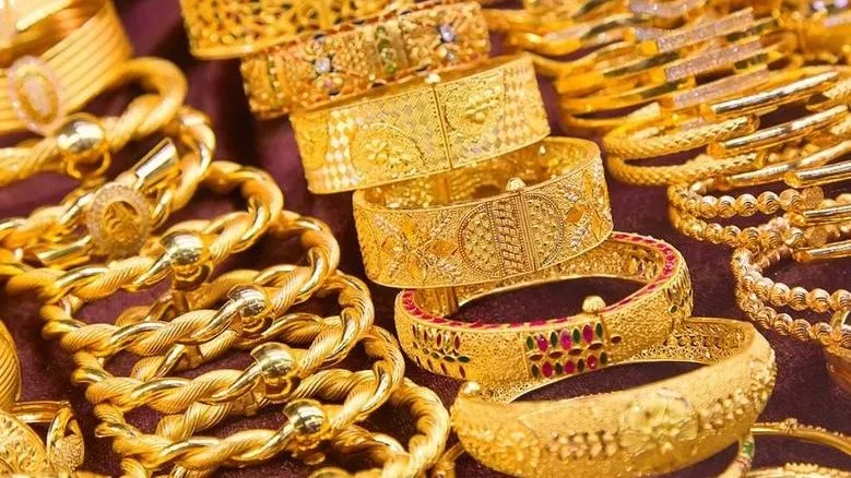 أسعار الذهب تشهد ارتفاعًا ملحوظًا اليوم، الجمعة 16 مايو 2025.. تحديث فوري لعيارات 24 و21 و18 أسعار الذهب تشهد ارتفاعًا ملحوظًا اليوم، الجمعة 16 مايو 2025.. تحديث فوري لعيارات 24 و21 و18