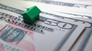 أسعار العقارات في هونغ كونغ تتوقف عن الانخفاض بعد 4 أشهر في أبريل 2025