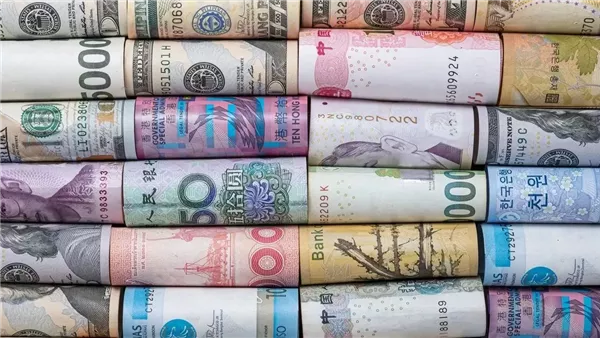 أسعار العملات العربية والأجنبية بتحديث البنوك الاخير