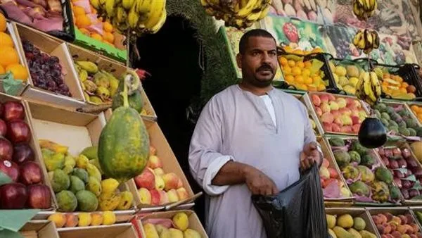 أسعار الفاكهة اليوم الاثنين 12 مايو 2025 في سوق العبور للجملة