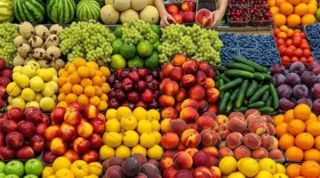 أسعار الفاكهة تسجل مستويات قياسية والغرف التجارية تعلن عن توقيت انخفاضها.
