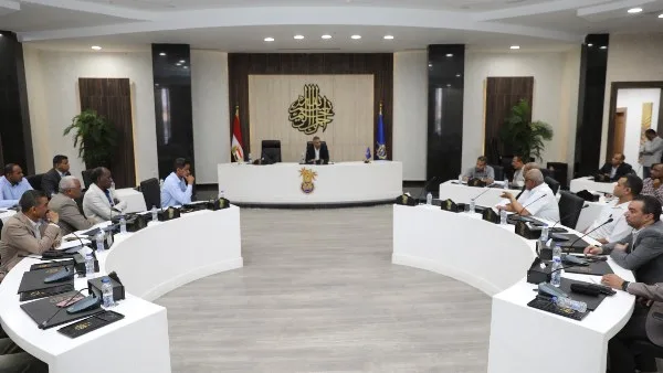 أسوان فى24ساعة.. إنجاز للمشروعات العاجلة بمياه الشرب.. ومتابعة لرصف طريق السادات