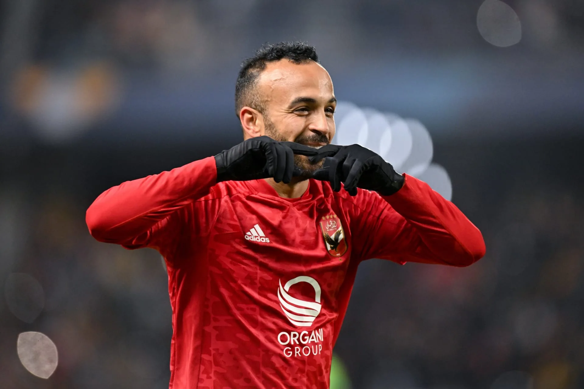 أفشة يتحدث عن فوز الأهلي بلقب الدوري الـ45: “كانت بطولة صعبة وتوجنا بالنجاح” أفشة يتحدث عن فوز الأهلي بلقب الدوري الـ45: “كانت بطولة صعبة وتوجنا بالنجاح”