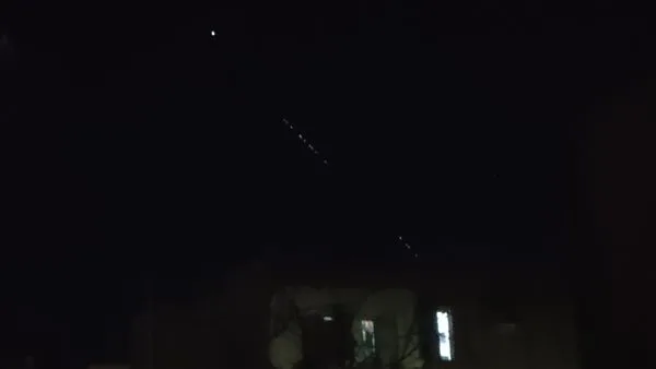 أقمار صناعية تابعة لشركة سبيس إكس تمر في سماء محافظة الوادي الجديد