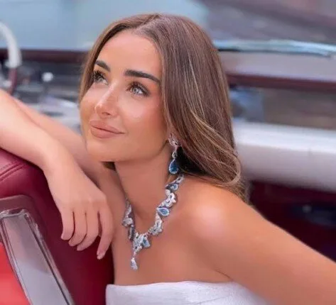 أقوى قصة حب من التروسيكل.. هنا الزاهد تستمر في الترويج لفيلم «ريستارت»