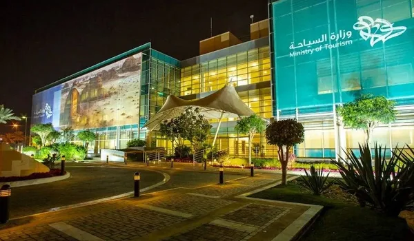أكثر من 1160 جولة تفقدية في مكة المكرمة لضمان راحة الحجاج وتقديم الخدمات لهم أكثر من 1160 جولة تفقدية في مكة المكرمة لضمان راحة الحجاج وتقديم الخدمات لهم