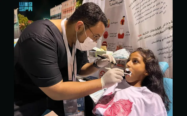 أكثر من 22 ألف شخص استفادوا من القافلة الخامسة لطب الأسنان بجامعة جازان أكثر من 22 ألف شخص استفادوا من القافلة الخامسة لطب الأسنان بجامعة جازان
