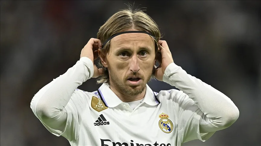 ألونسو يقرر مستقبل مودريتش مع ريال مدريد ألونسو يقرر مستقبل مودريتش مع ريال مدريد