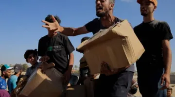 أمريكا تسير وفق مخططها؟ فوضى في رفح اليوم.. هل يبدو أنها مدبّرة؟ هل هي “تجربة” لمشروع التهجير؟ دبلوماسي مصري يتطلب توضيحات واضحة للإمارات والسعودية والولايات المتحدة.