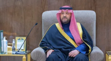 أمير الحدود الشمالية يشرف على حفل تخرج 220 طالبًا وطالبة من كلية الشمال للتمريض
