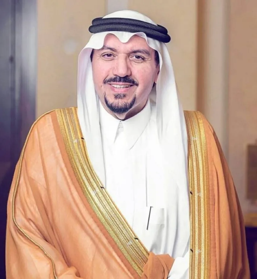 أمير القصيم يثني على جهود أمانة المنطقة أمير القصيم يثني على جهود أمانة المنطقة