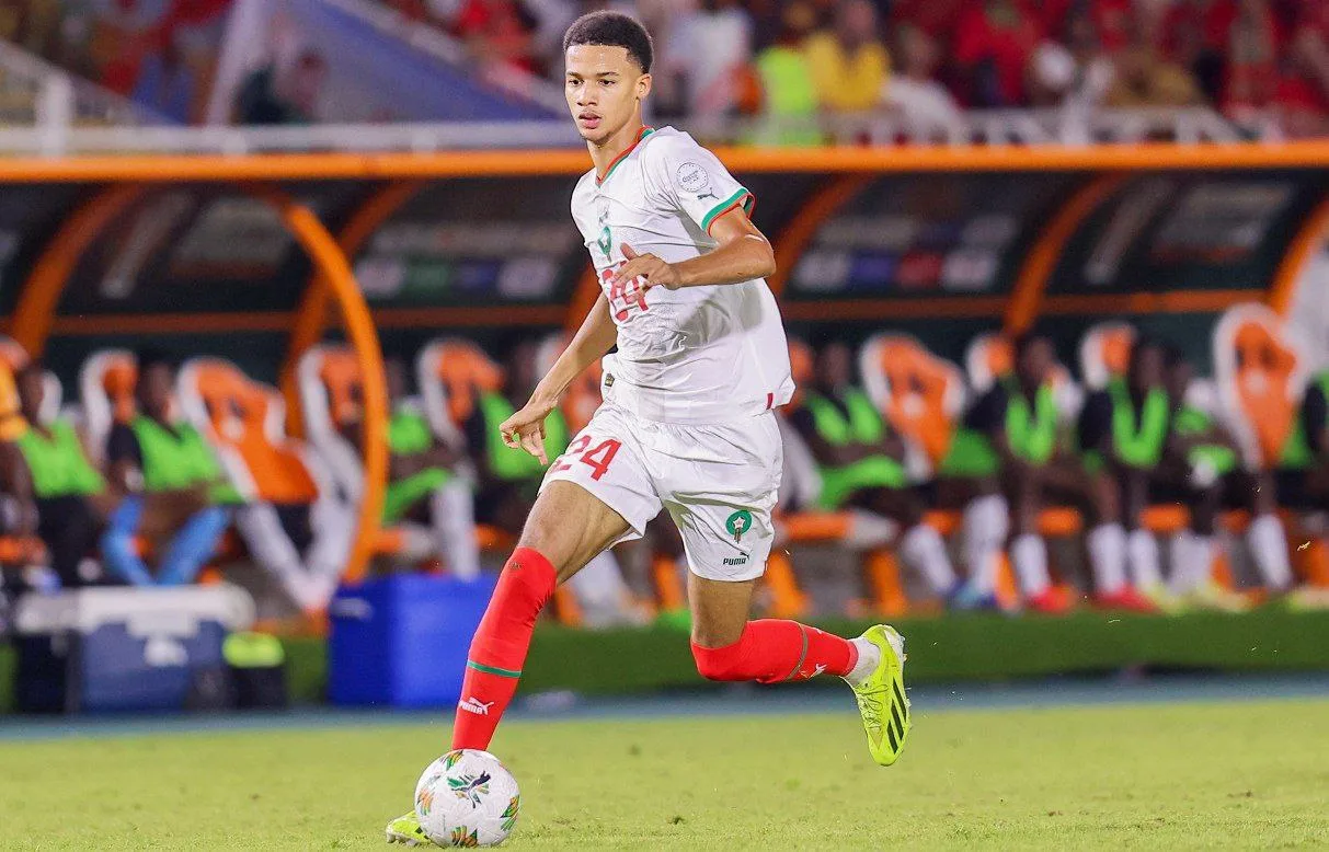 أمير ريتشارديسون يواجه خيارين لتحديد مصيره مع فيورنتينا