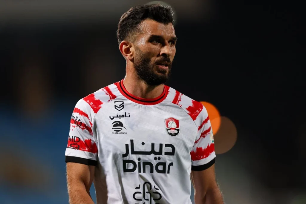 تاريخ الهلال ضد الرائد في الدوري السعودي للمحترفين