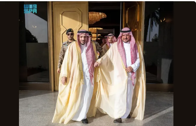 أمير منطقة القصيم يستقبل الأمير فهد بن سعد بن فيصل. أمير منطقة القصيم يستقبل الأمير فهد بن سعد بن فيصل.
