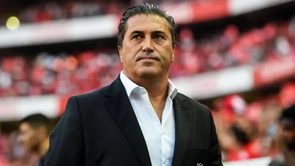 أول رد فعل لـ بيسيرو عقب أنباء رحيله عن الزمالك