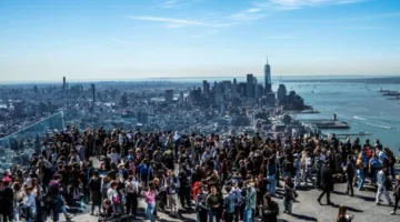 أميركا قد تفقد 12.5 مليار دولار من إيرادات السياحة الدولية بحلول 2025