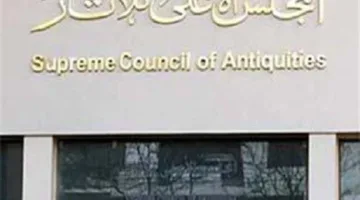 أمين “الهيئة العليا للآثار”: تقديم 130 قطعة أثرية مصرية في روما خلال معرض كنوز الفراعنة.