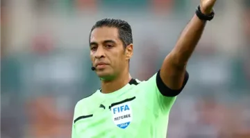 أمين عمر يُدير مباراة الأهلي وفاركو ومشرف معروف لمواجهة بيراميدز وسيراميكا كليوباترا (خاص)