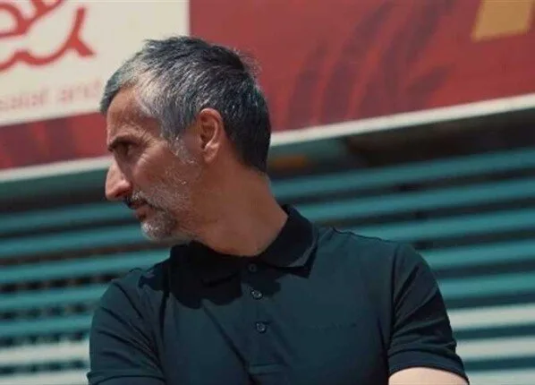 «أنا أنتمي لنادٍ أوروبي».. أول تصريح لريفيرو بعد استلامه إدارة الأهلي «أنا أنتمي لنادٍ أوروبي».. أول تصريح لريفيرو بعد استلامه إدارة الأهلي
