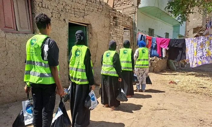 “أنتِ رائعة”: مبادرة “مستقبل وطن” تقدم هدايا غذائية في الأقصر “أنتِ رائعة”: مبادرة “مستقبل وطن” تقدم هدايا غذائية في الأقصر