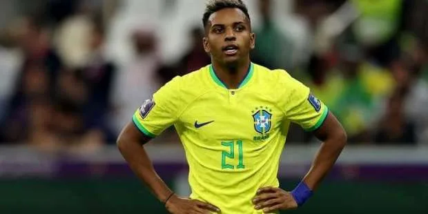 أنشيلوتي يستبعد نجم ريال مدريد من تشكيلة البرازيل.. أول ضحايا الإيطالي أنشيلوتي يستبعد نجم ريال مدريد من تشكيلة البرازيل.. أول ضحايا الإيطالي