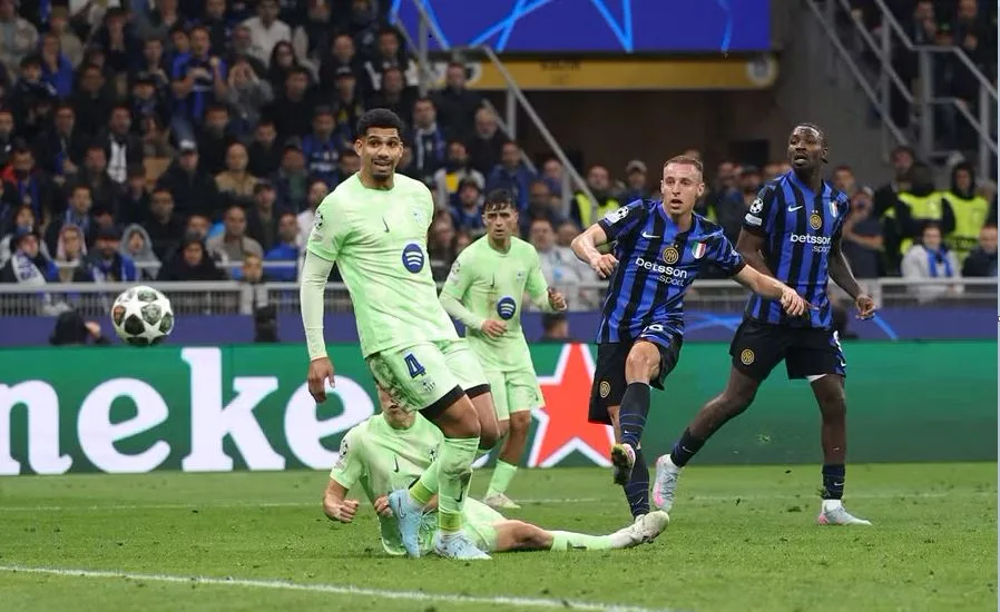 أهداف مباراة إنتر ميلان وبرشلونة فيديو..النيراتزوري يتأهل لنهائي دوري أبطال أوروبا 2025