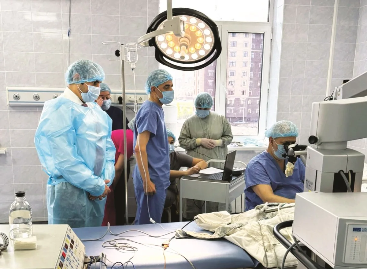 أوقاف تدعم 37 مشروعًا طبيًا لتعزيز قدرة السمع لدى الأطفال في قرغيزيا.