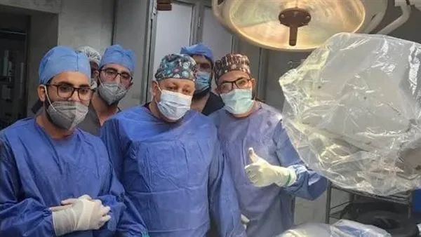 أول رد من كلية الطب بجامعة الأزهر في دمياط بعد إجراء عملية نادرة لطفل يبلغ ثلاث سنوات أول رد من كلية الطب بجامعة الأزهر في دمياط بعد إجراء عملية نادرة لطفل يبلغ ثلاث سنوات