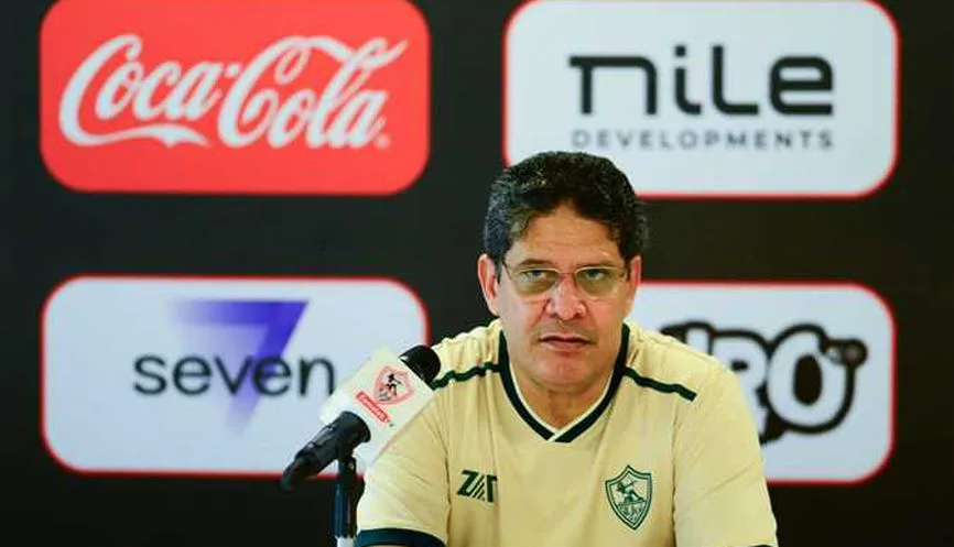 أيمن الرمادي: الزمالك لديه أسطول من الإصابات.. وحزنت في نهاية المباراة