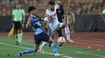 أيمن الرمادي يلتقي بلاعبي الزمالك تحضيراً لمباراة بتروجت