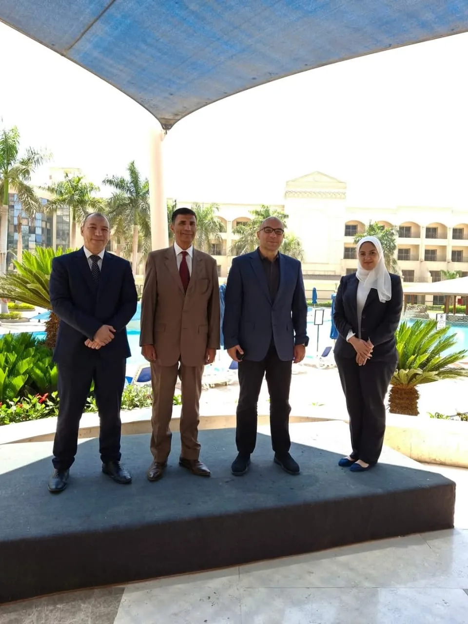 إبرام اتفاقية تعاون بين فندق هلنان دريم لاند ومدرسة عمار الثانوية للتكنولوجيا إبرام اتفاقية تعاون بين فندق هلنان دريم لاند ومدرسة عمار الثانوية للتكنولوجيا